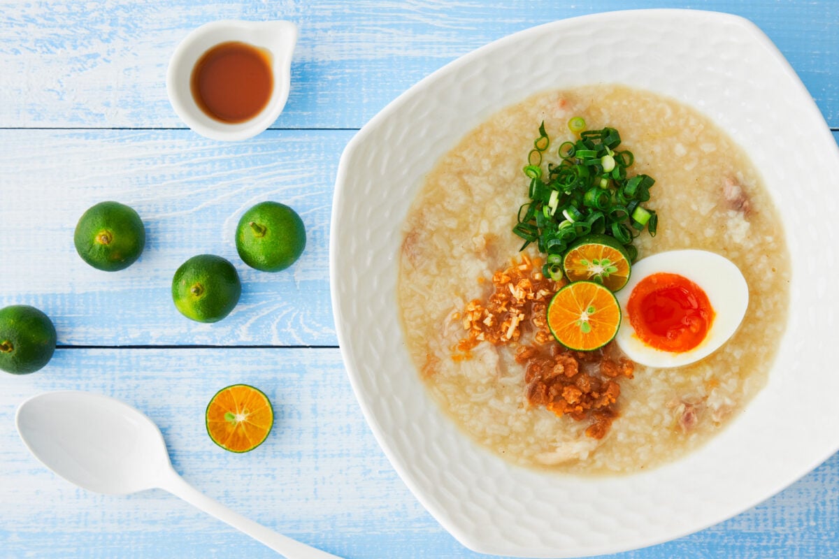 This creamy Filipino chicken and rice porridge(Arroz Caldo) is the ultimate comfort food.