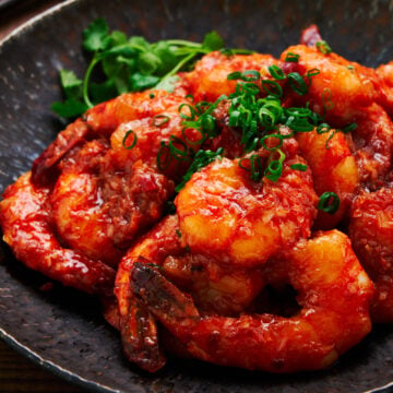 Plump, springy shrimp glazed in a sweet and spicy chili sauce is a modern Japanese-style Chinese classic known as Ebi Chili in Japan.