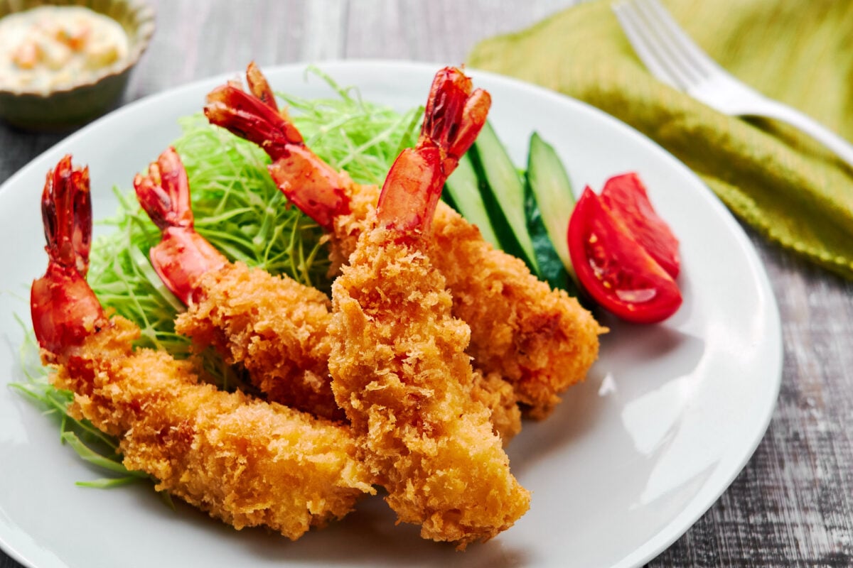 Japanese panko fried shrimp or Ebi Fry is an easy homecooked meal that can be taken to the next level with a few easy techniques.