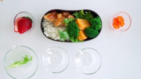 Tamagoyaki and broccoli are added to the Ginger Chicken Bento.