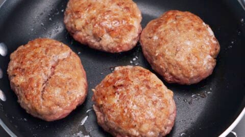 Pan-frying Hamburg Steaks.