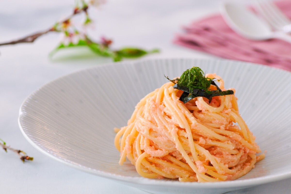 With spaghetti and spicy cod roe in a creamy sauce, this Mentaiko Pasta is a classic Japanese-Italian mashup that's as easy to make as it is delicous.