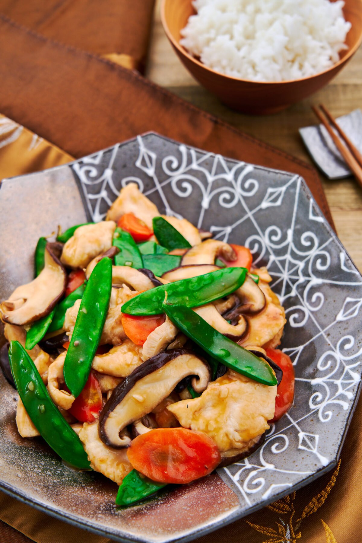 This Moo Goo Gai Pan is an easy chicken and mushroom stir-fry comes together in less than 15 minutes.