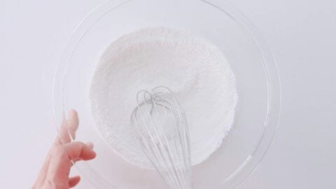 Whisk the dry ingredients for the mochi together.