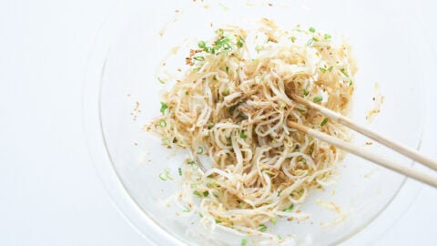 An easy delicious recipe for Sukju Namul (Korean Bean Sprout Salad).